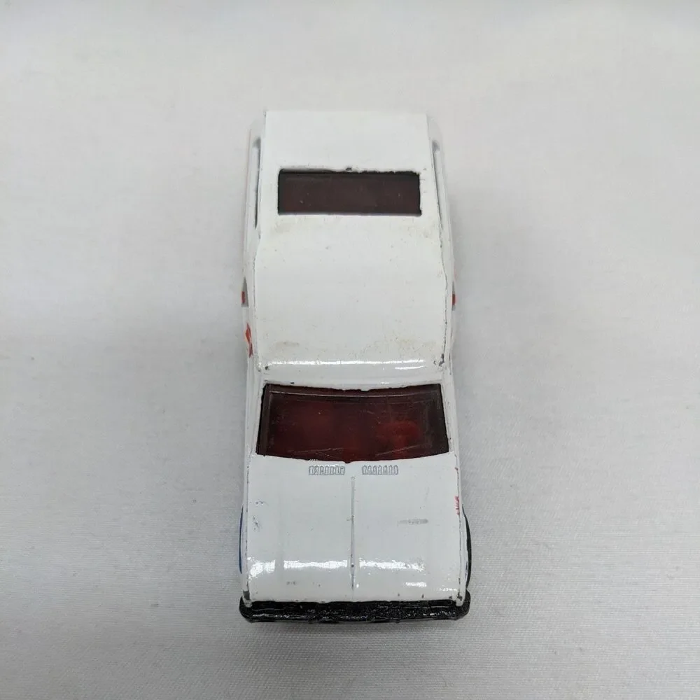 Hot Wheels Minitrek Good Time Camper Diecast RV
